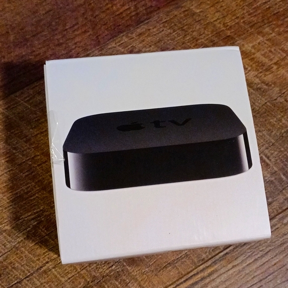 APPLE TV🍎NIB🖤 - Picture 1 of 6